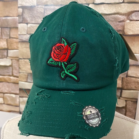 This is a Flower Hat The color is Green - Picture 1 of 1